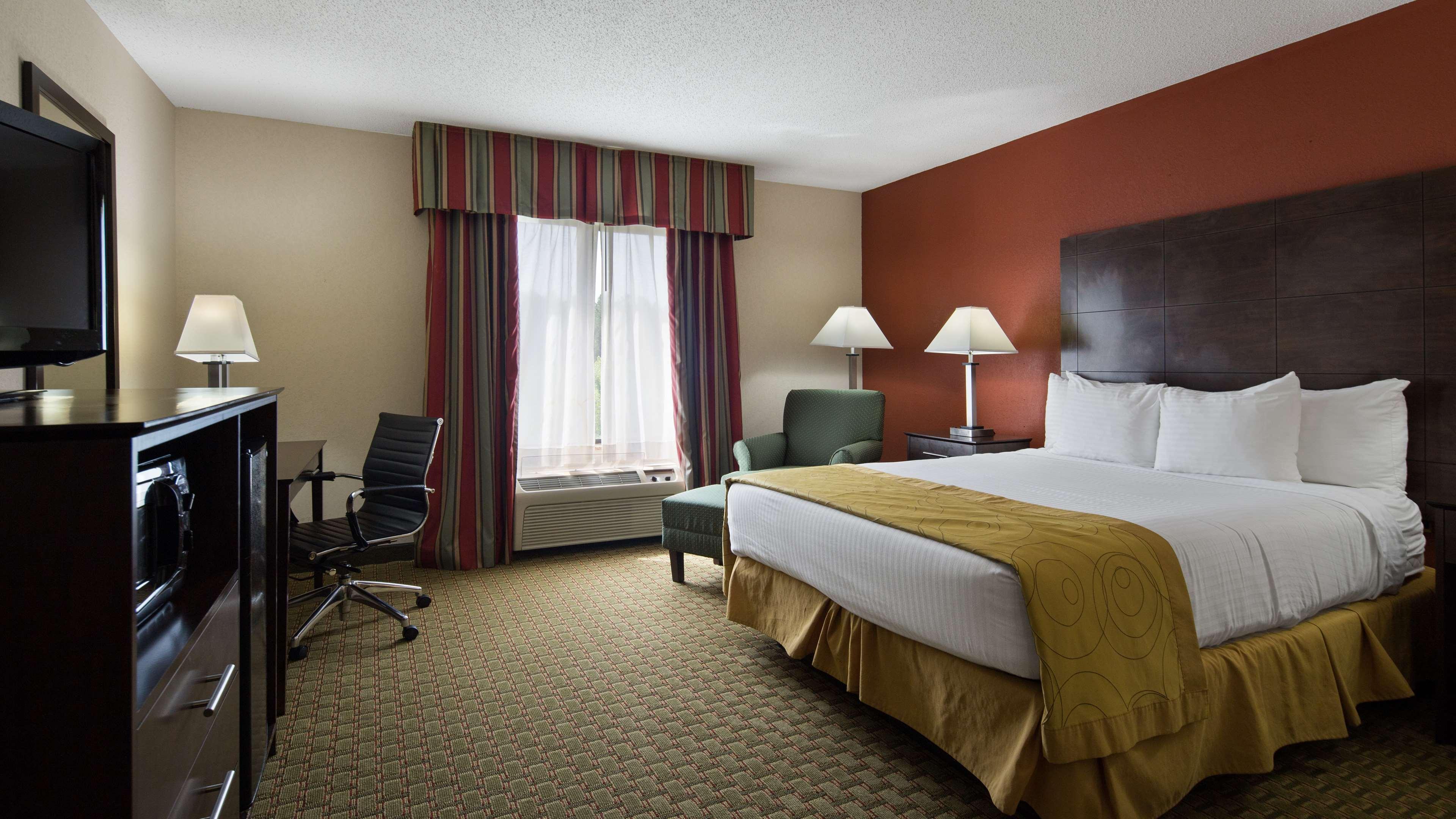 Best Western Executive Inn - Latta Berrys Crossroads Exterior foto
